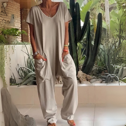 👋 Roba miradas con el Mono Martina? 🌟